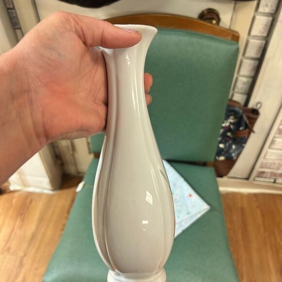 Vintage ribbed vase with silver trim - Picture 6 of 6